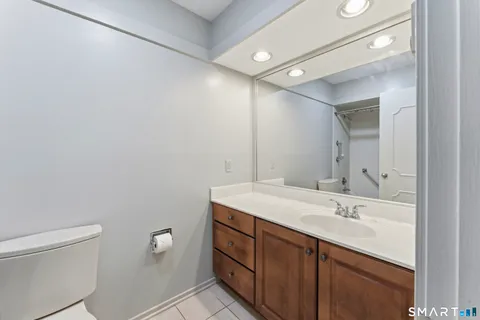 $275,000 | 471 Heritage Village, Unit B, Southbury, CT 06488