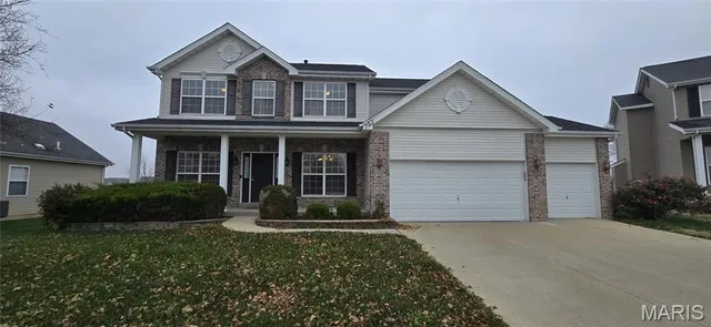 $459,000 | 753 Willow Spring Hill Drive, Fairview Heights, IL 62208