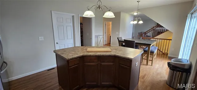 $459,000 | 753 Willow Spring Hill Drive, Fairview Heights, IL 62208