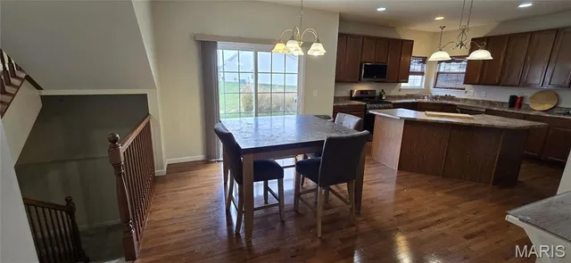 $459,000 | 753 Willow Spring Hill Drive, Fairview Heights, IL 62208