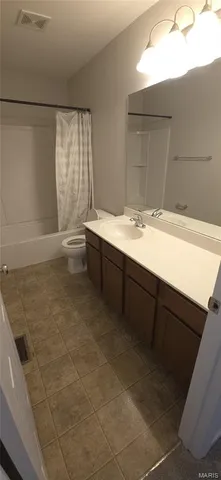 $459,000 | 753 Willow Spring Hill Drive, Fairview Heights, IL 62208