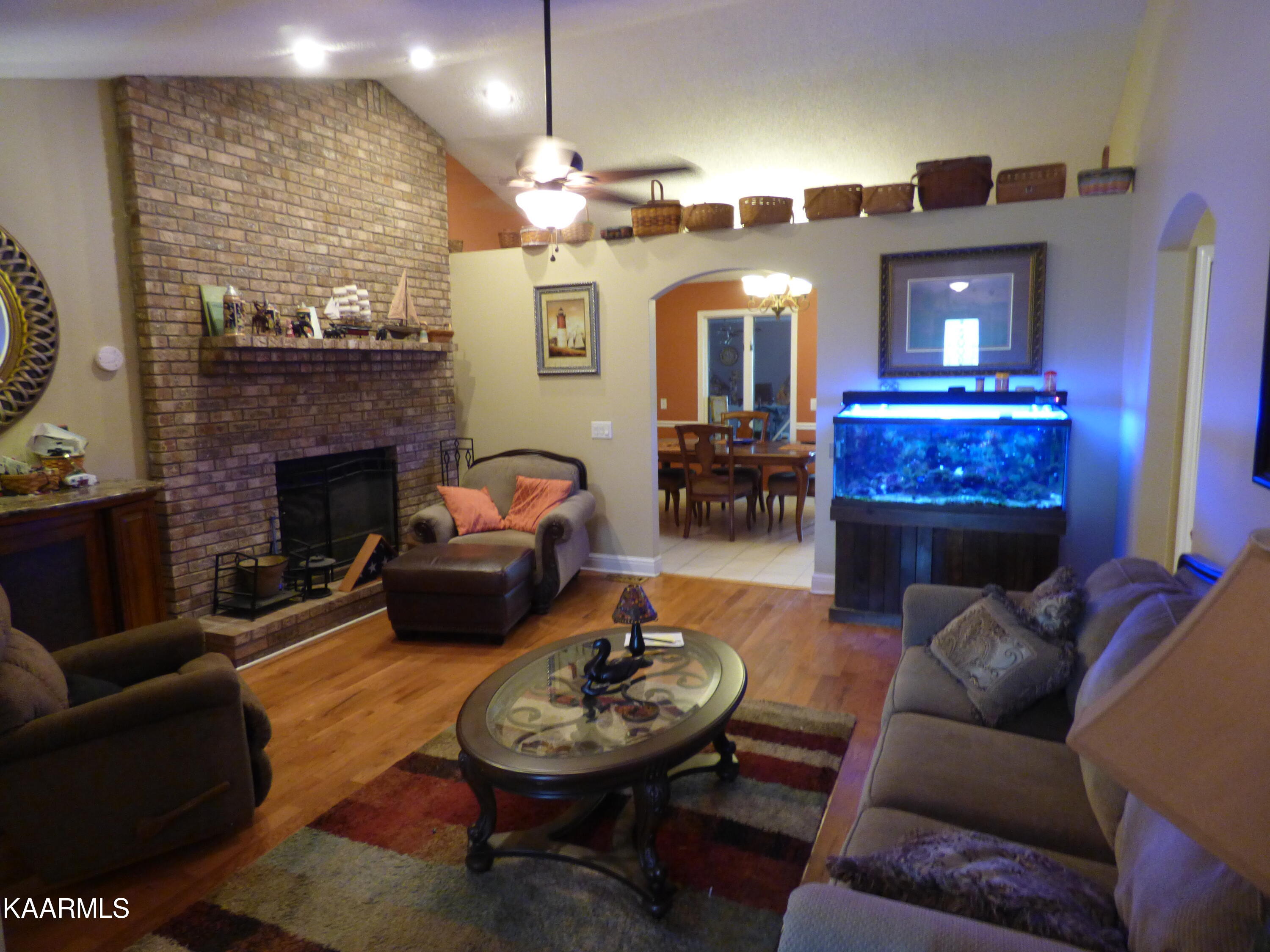 472 Carson Road Crossville, TN 38571 - Photo 17 of 60 P1070102