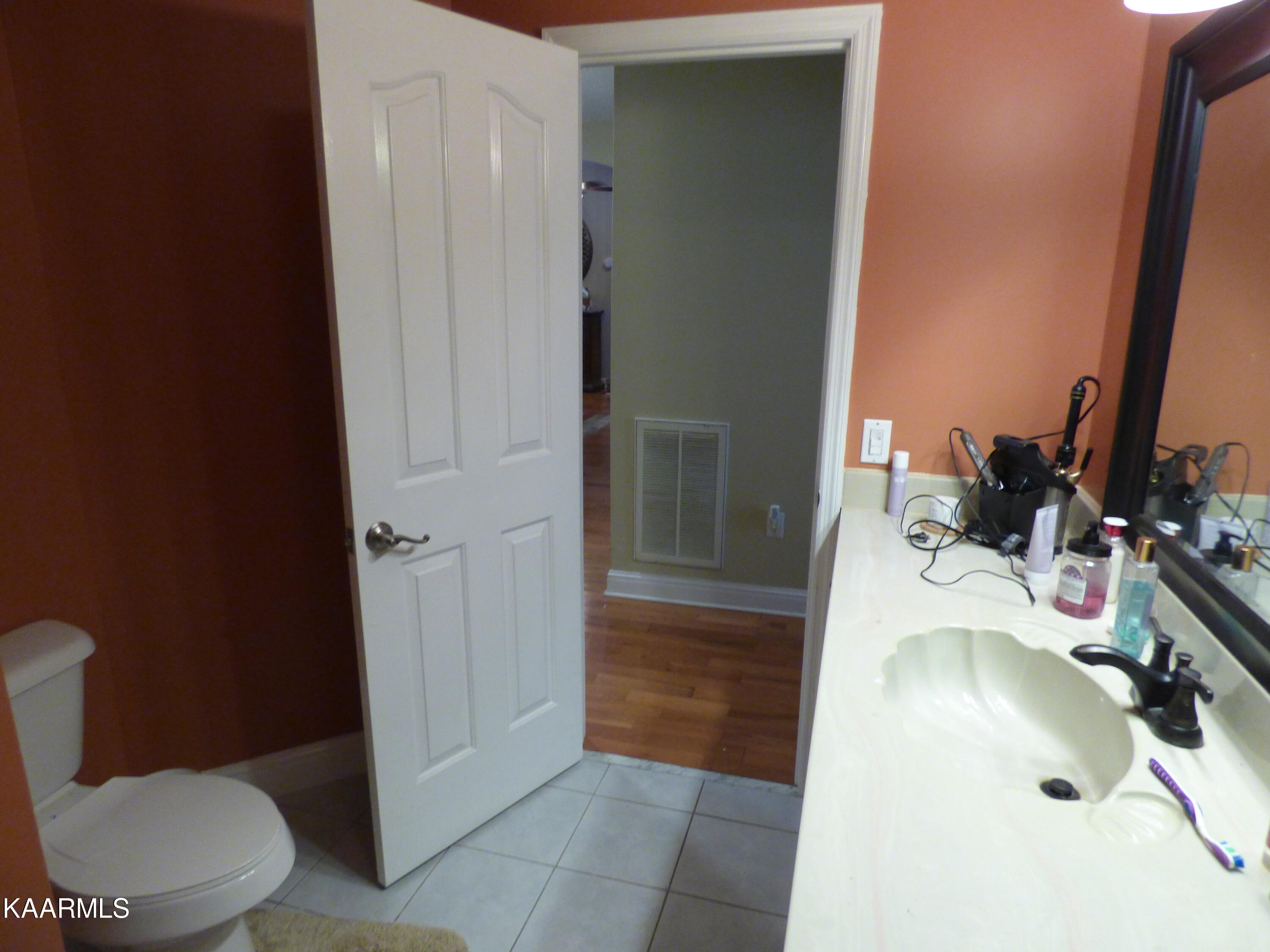 472 Carson Road Crossville, TN 38571 - Photo 36 of 60 P1070121