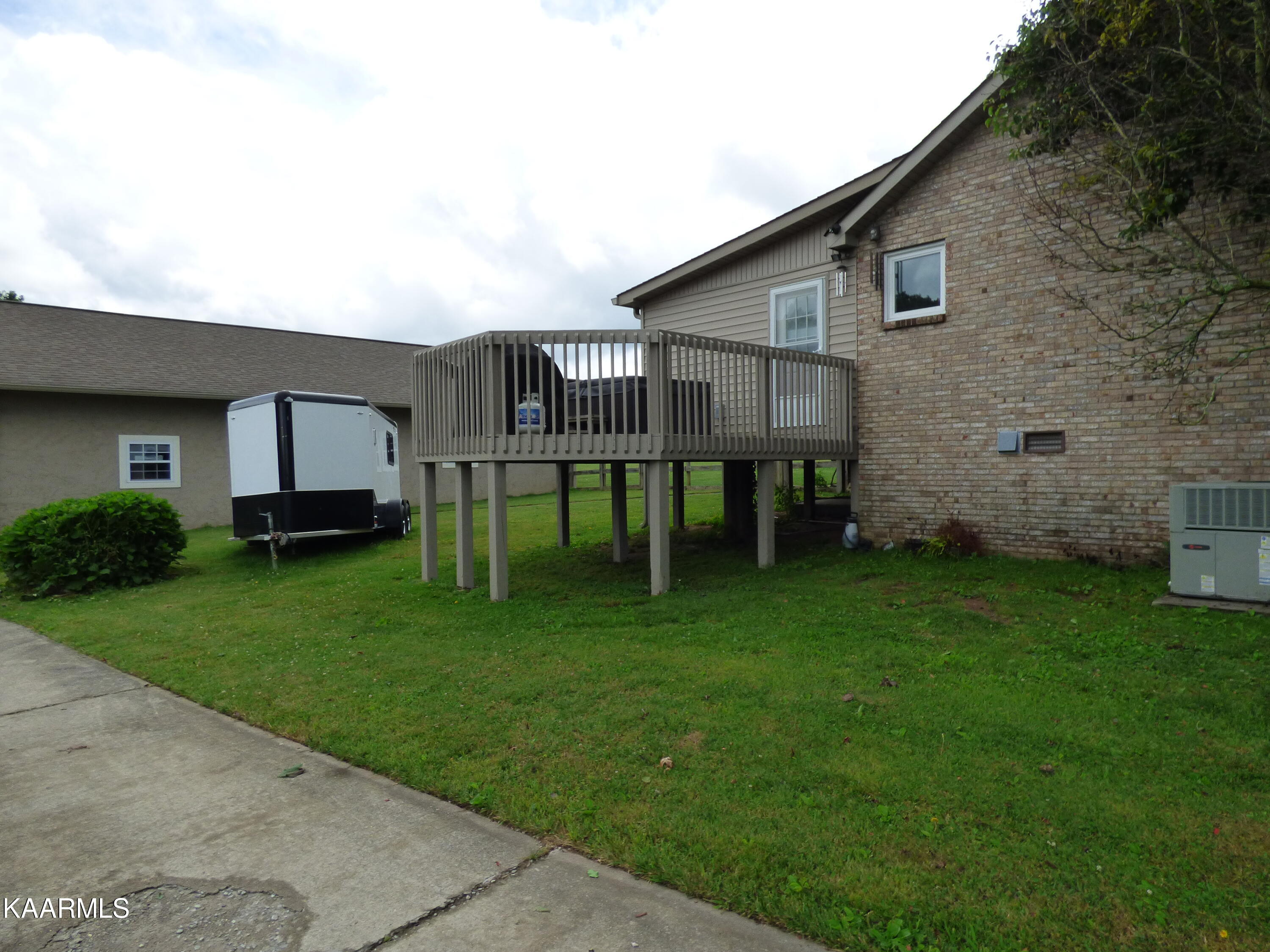 472 Carson Road Crossville, TN 38571 - Photo 41 of 60 P1070126