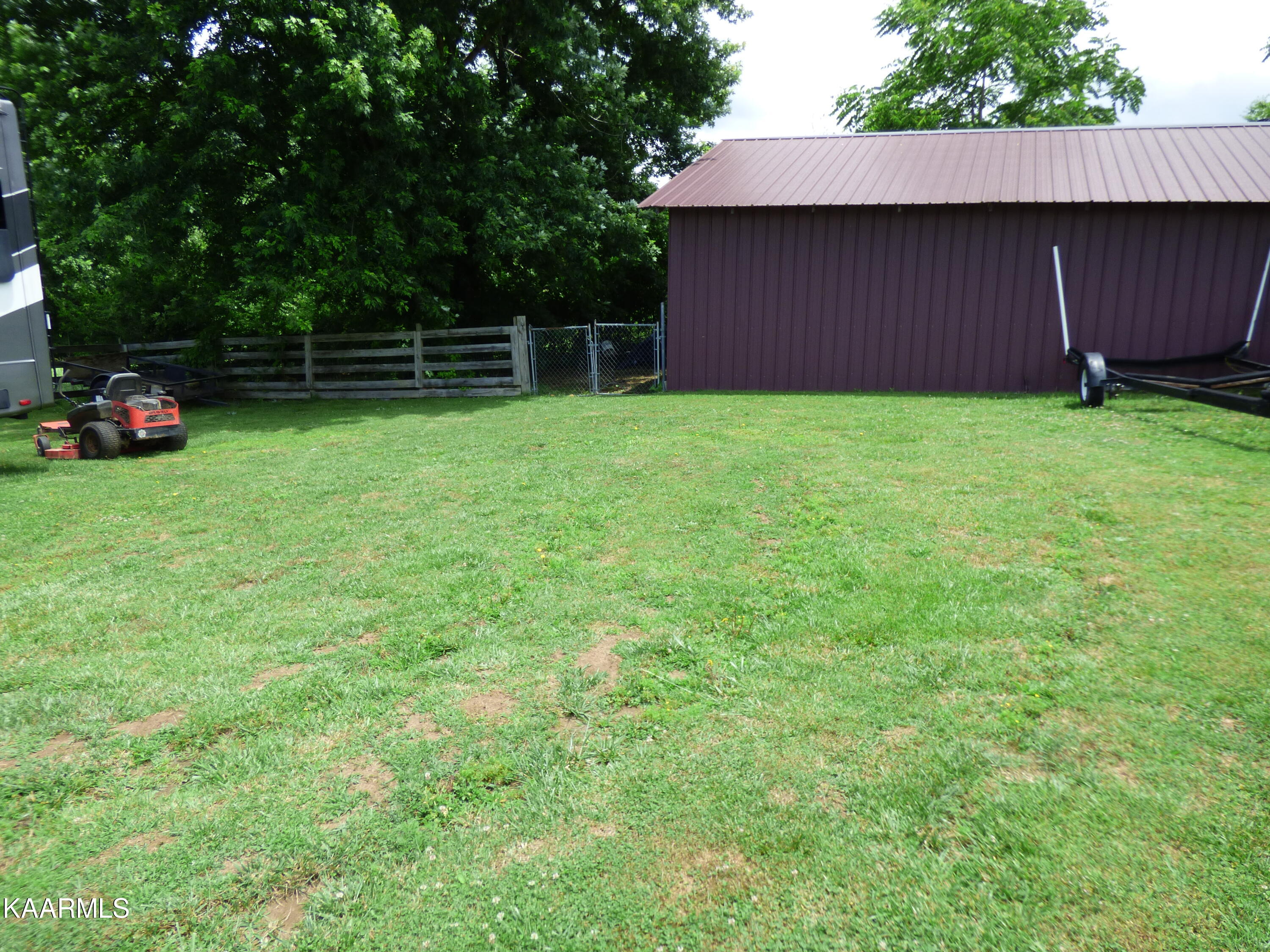 472 Carson Road Crossville, TN 38571 - Photo 54 of 60 P1070140