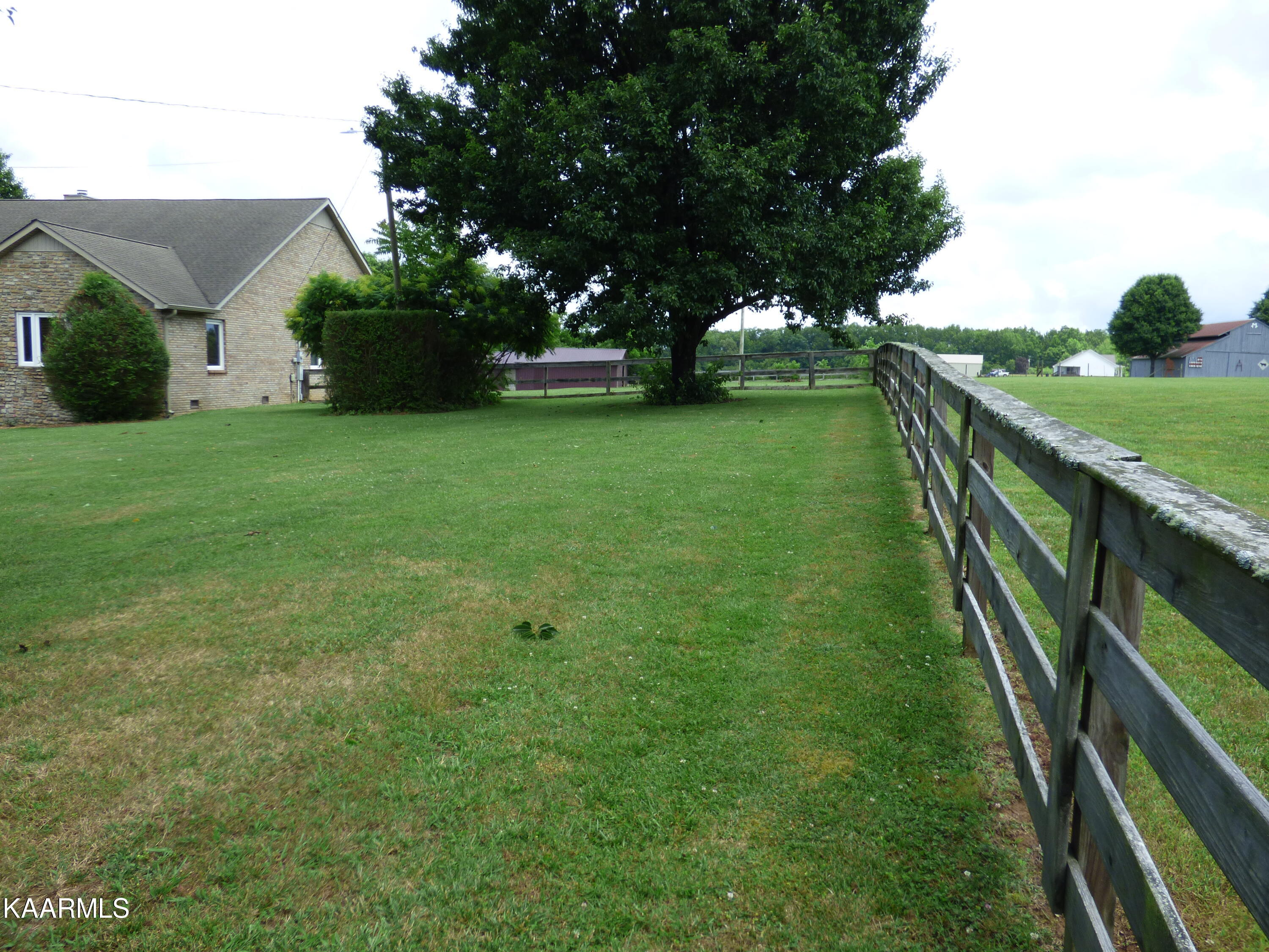 472 Carson Road Crossville, TN 38571 - Photo 60 of 60 P1070147