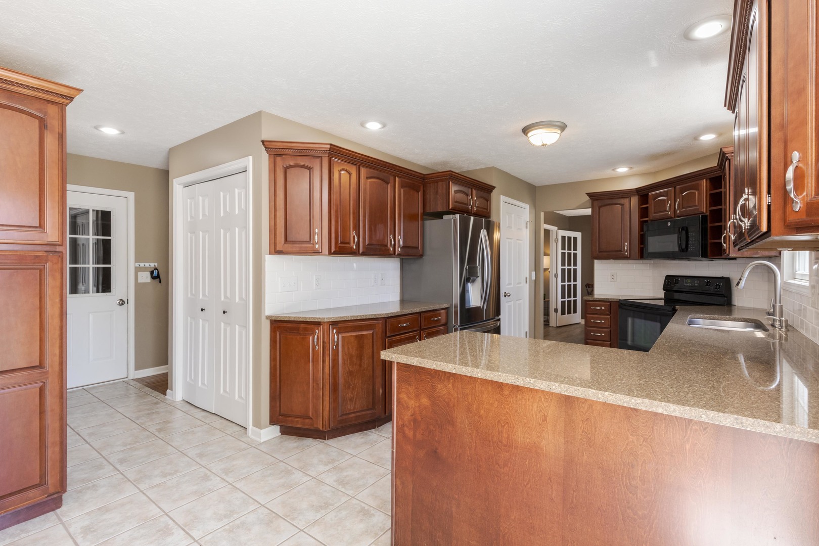 305 Prairie View Drive Hudson, IL 61748 - Photo 19 of 59