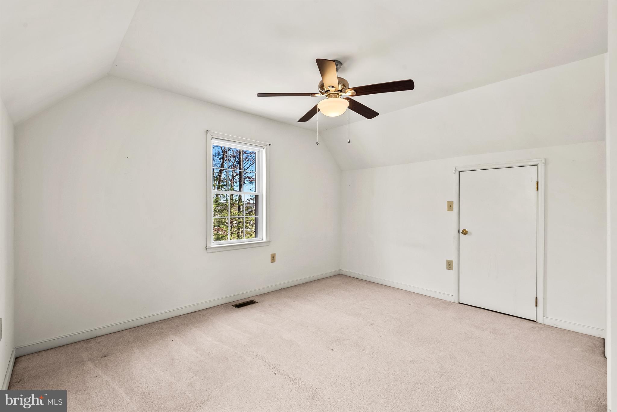 18159 Miss Clara Lane Ruther Glen, VA 22546 - Photo 22 of 31 an empty room with a window and a fan
