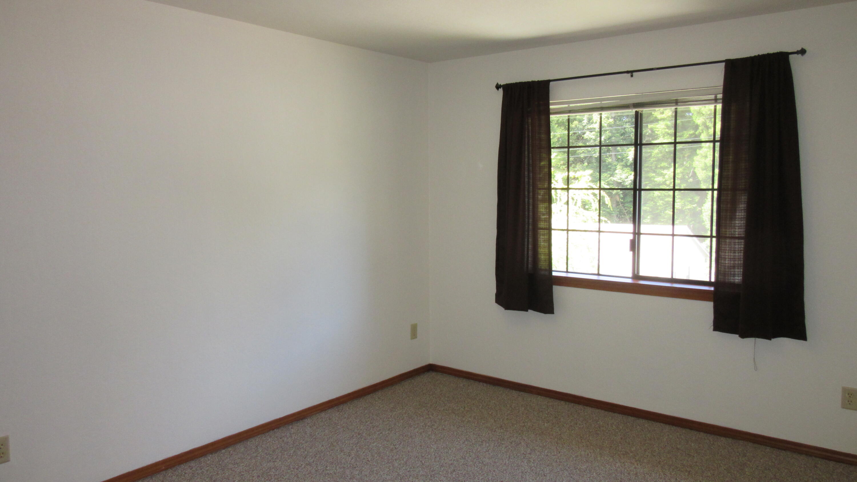 1966 Roth Court Cutten, CA 95503 - Photo 11 of 17 Bedroom 2