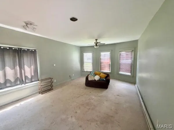 $79,900 | 409 North 2nd Street, Wellsville, MO 63384