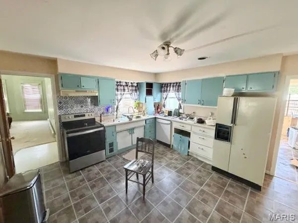 $79,900 | 409 North 2nd Street, Wellsville, MO 63384