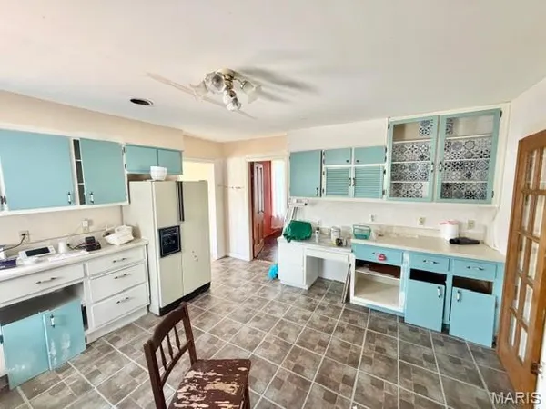 $79,900 | 409 North 2nd Street, Wellsville, MO 63384