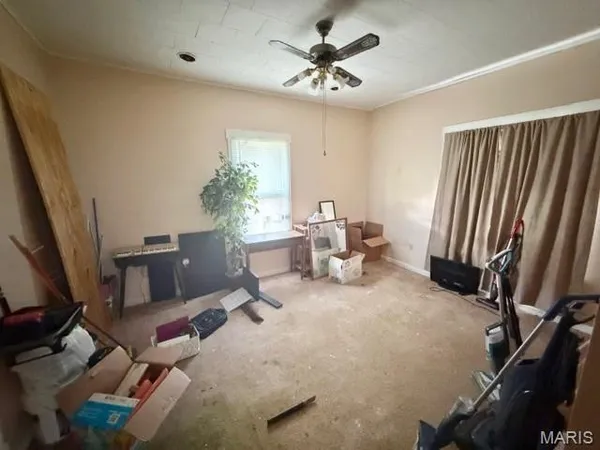 $79,900 | 409 North 2nd Street, Wellsville, MO 63384