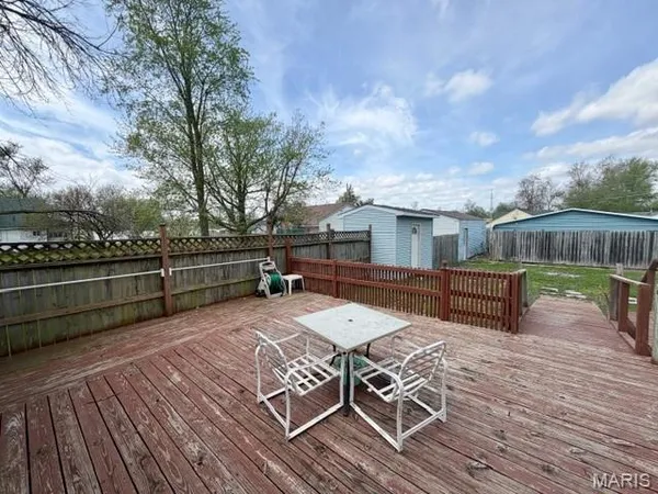 $79,900 | 409 North 2nd Street, Wellsville, MO 63384