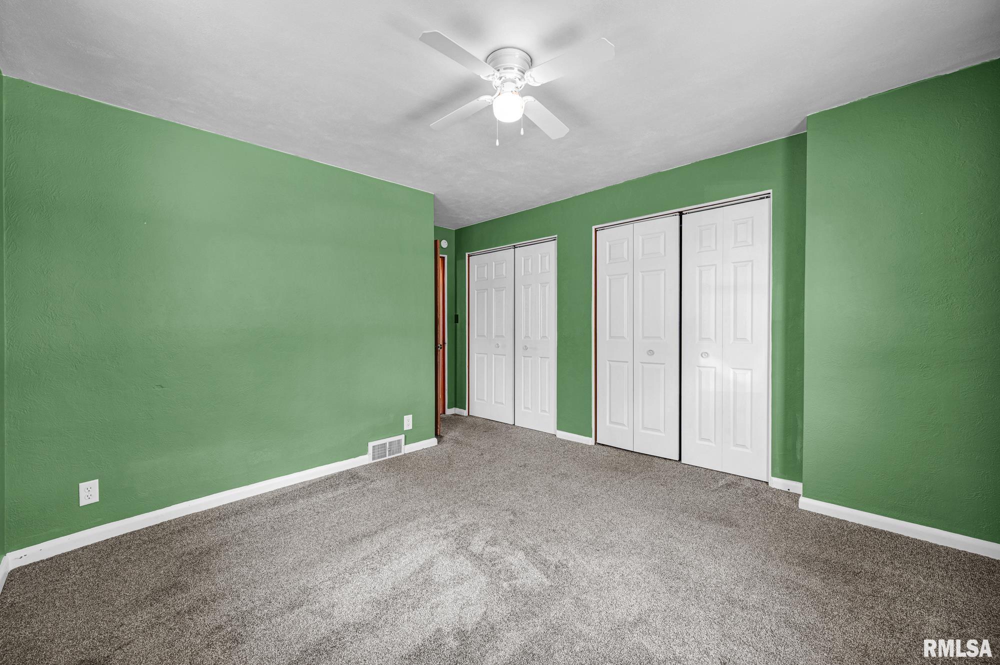 1205 Sheridan Road Pekin, IL 61554 - Photo 13 of 26