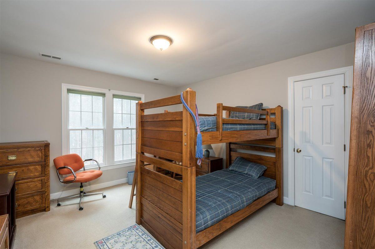 5704 Dunstan Court Raleigh, NC 27613 - Photo 15 of 23 Photo 15