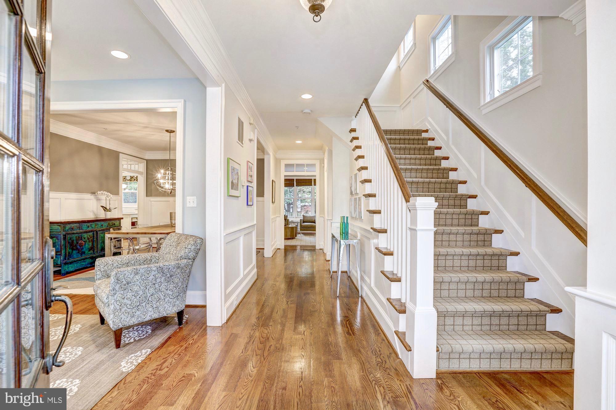 5317 Yorktown Road Bethesda, MD 20816 - Photo 2 of 54