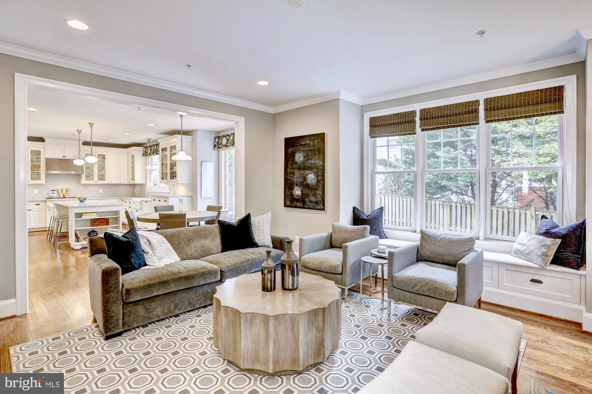 5317 Yorktown Road Bethesda, MD 20816 - Photo 16 of 54