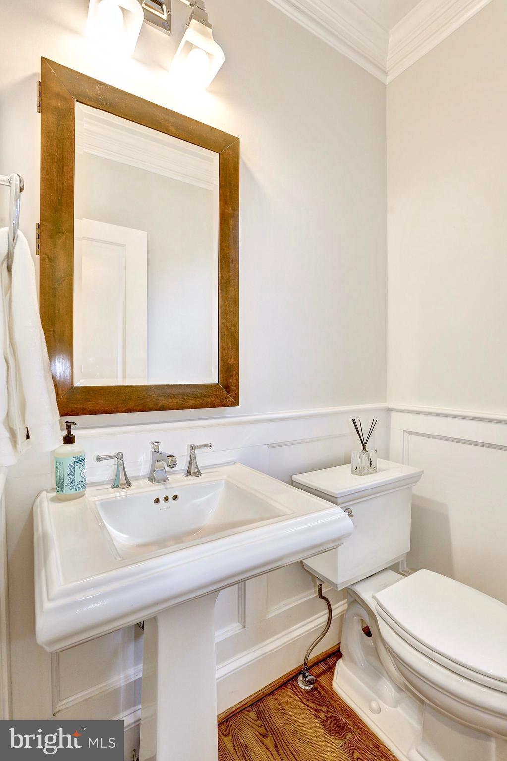 5317 Yorktown Road Bethesda, MD 20816 - Photo 20 of 54