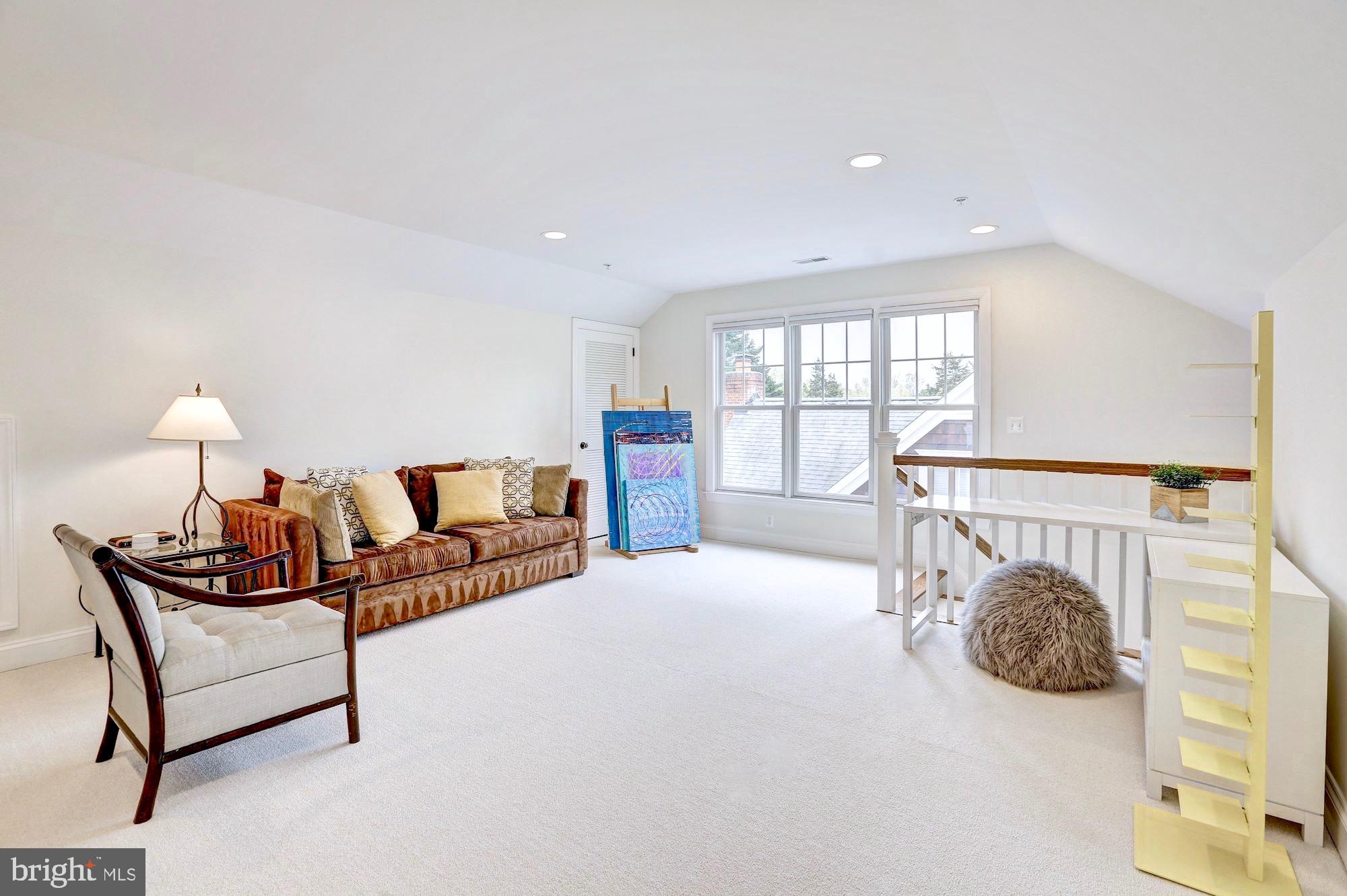 5317 Yorktown Road Bethesda, MD 20816 - Photo 43 of 54