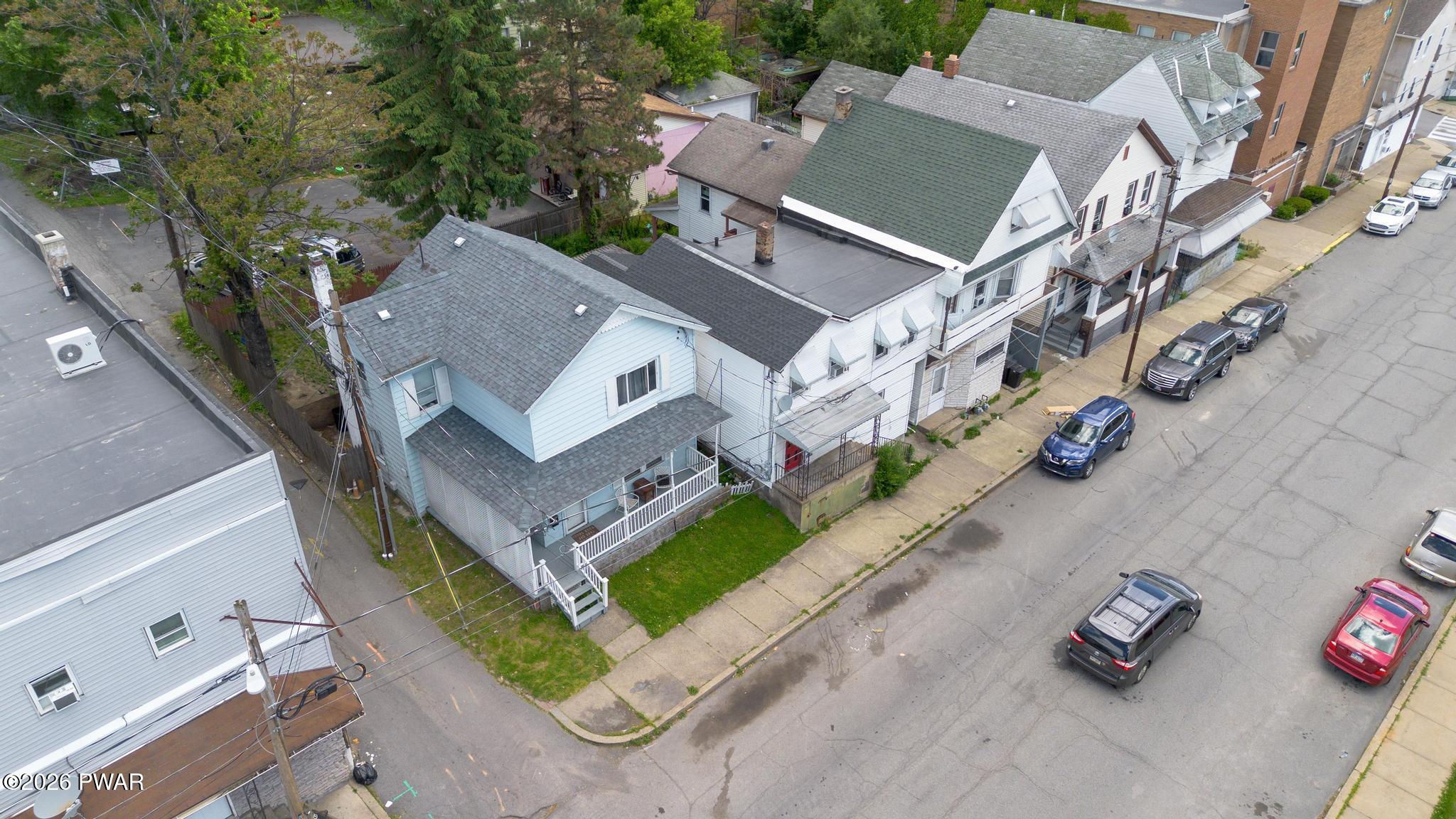 1020 Jackson Street Scranton, PA 18504 - Photo 2 of 20