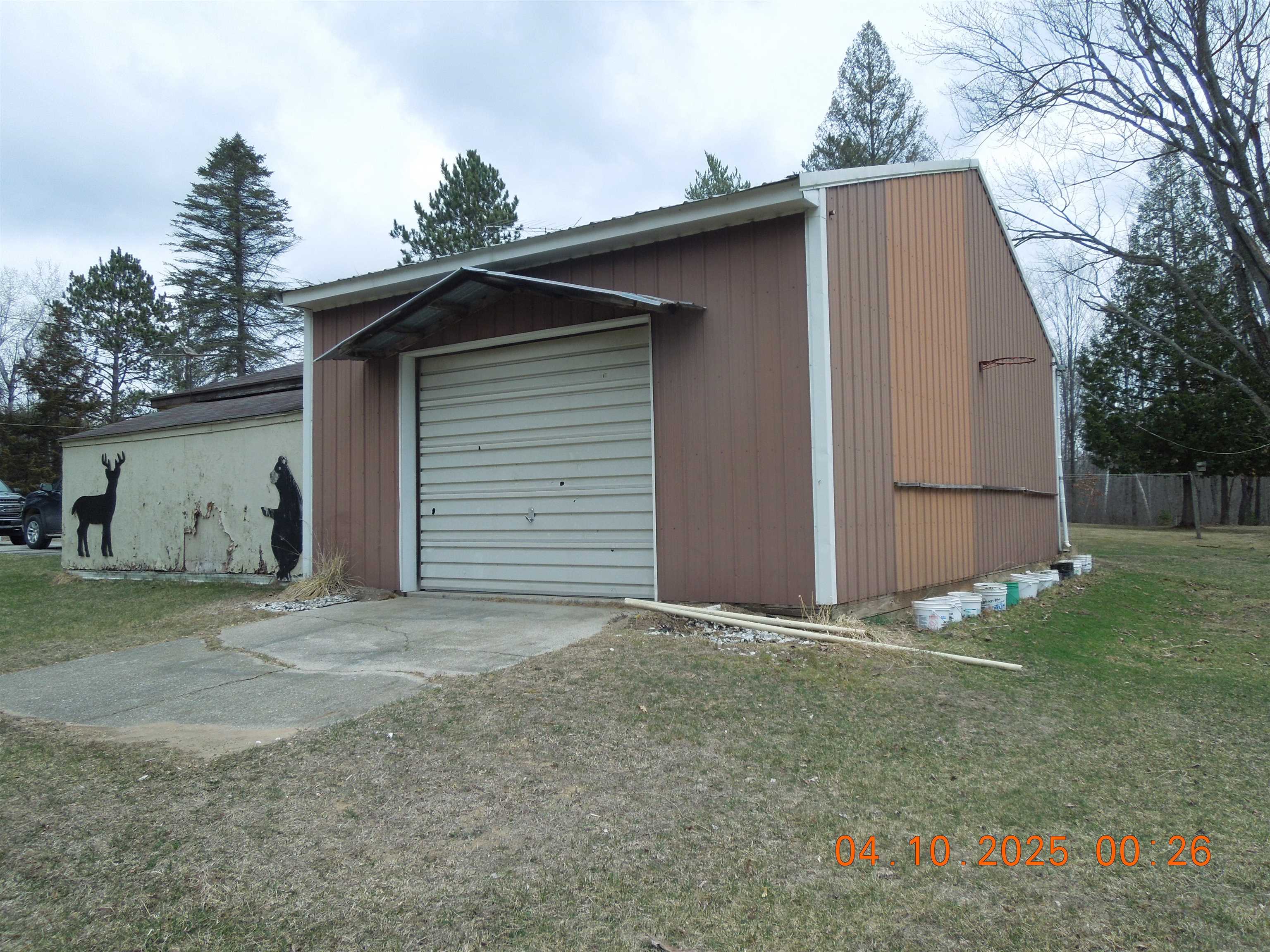 1570 Jones Road Beaverton, MI 48612 - Photo 9 of 33