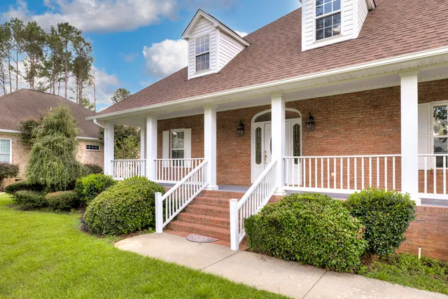 $425,000 | 233 Plantation Drive, Manning, SC 29102