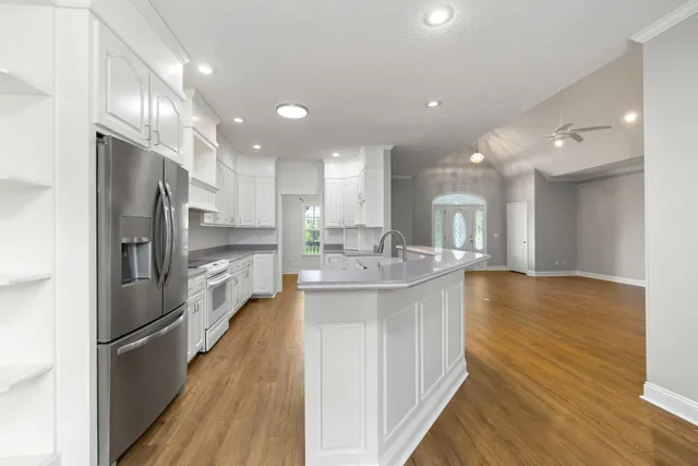 $425,000 | 233 Plantation Drive, Manning, SC 29102