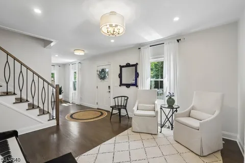 $1,495,000 | 21 Evergreen Place, Maplewood, NJ 07040