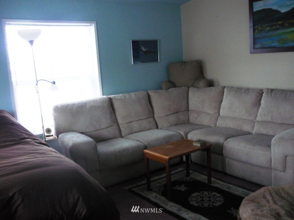 755 South Lakeshore Road Chelan, WA 98816 - Photo 12 of 24 Gallery Image 12