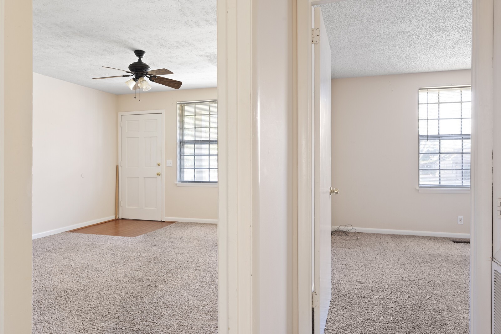 2911 Anderson Road Nashville, TN 37217 - Photo 6 of 14 an empty room that has a window in it
