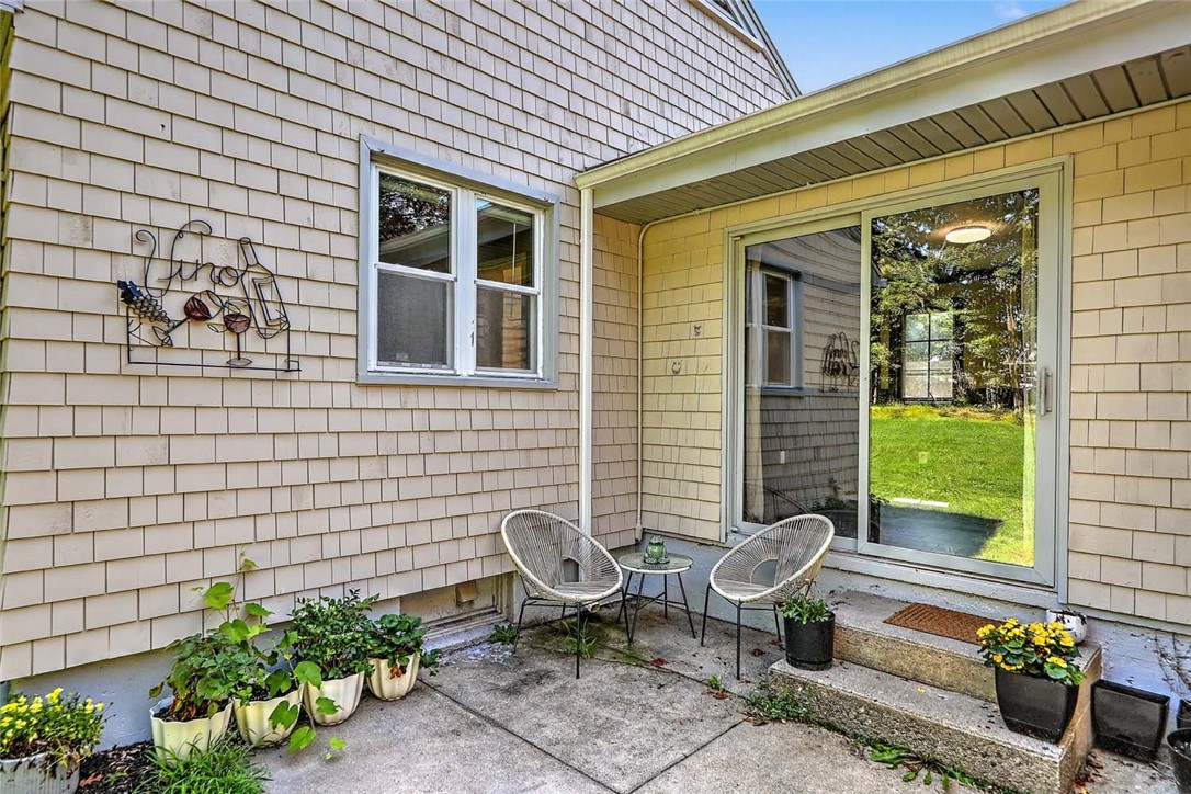 15 Highland Road Glocester, RI 02814 - Photo 36 of 43 Back deck