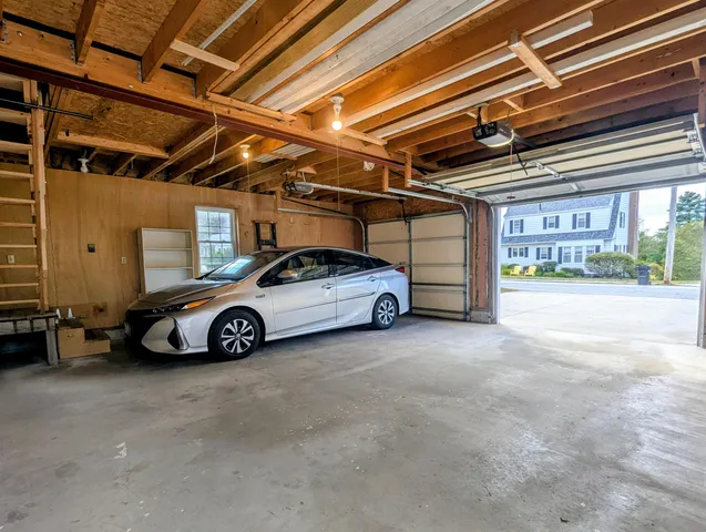 $399,500 | 46 Ridge Avenue, Claremont, NH 03743