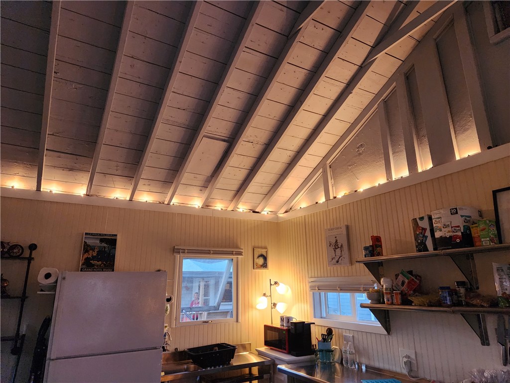 240 Cards Pond Road South Kingstown, RI 02879 - Photo 6 of 14