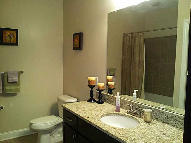 966 Perry Street, Unit 10B Columbus, OH 43215 - Photo 13 of 25