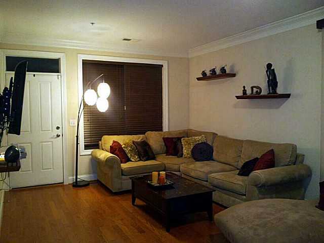 966 Perry Street, Unit 10B Columbus, OH 43215 - Photo 5 of 25