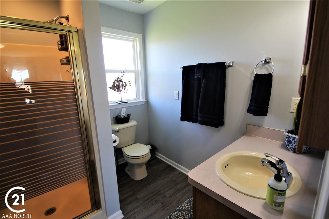 22651 McPhall Road Armada, MI 48005 - Photo 17 of 31 50040803-16.JPG