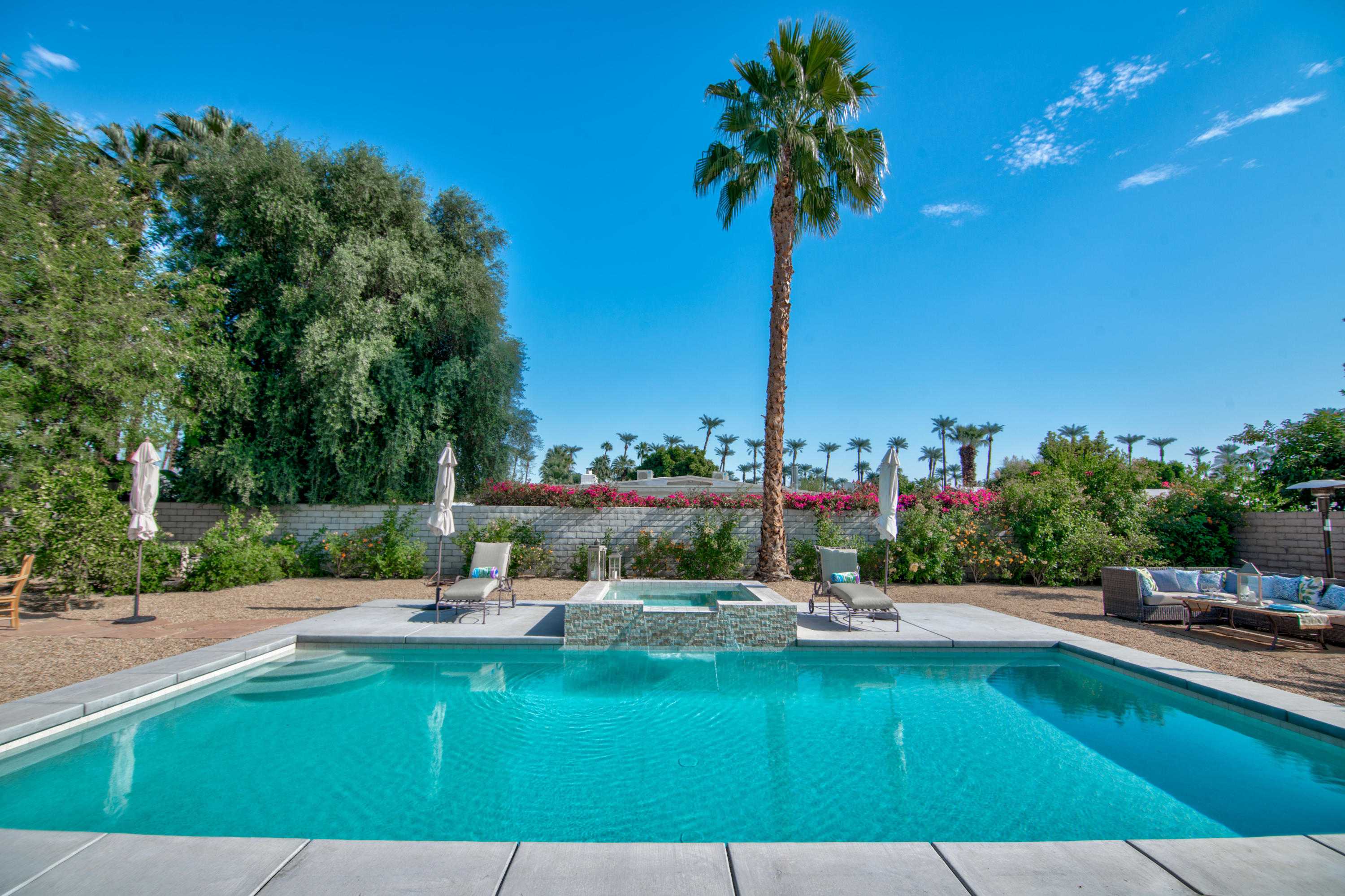 36810 Palmdale Road Rancho Mirage, CA 92270 - Photo 1 of 41 15
