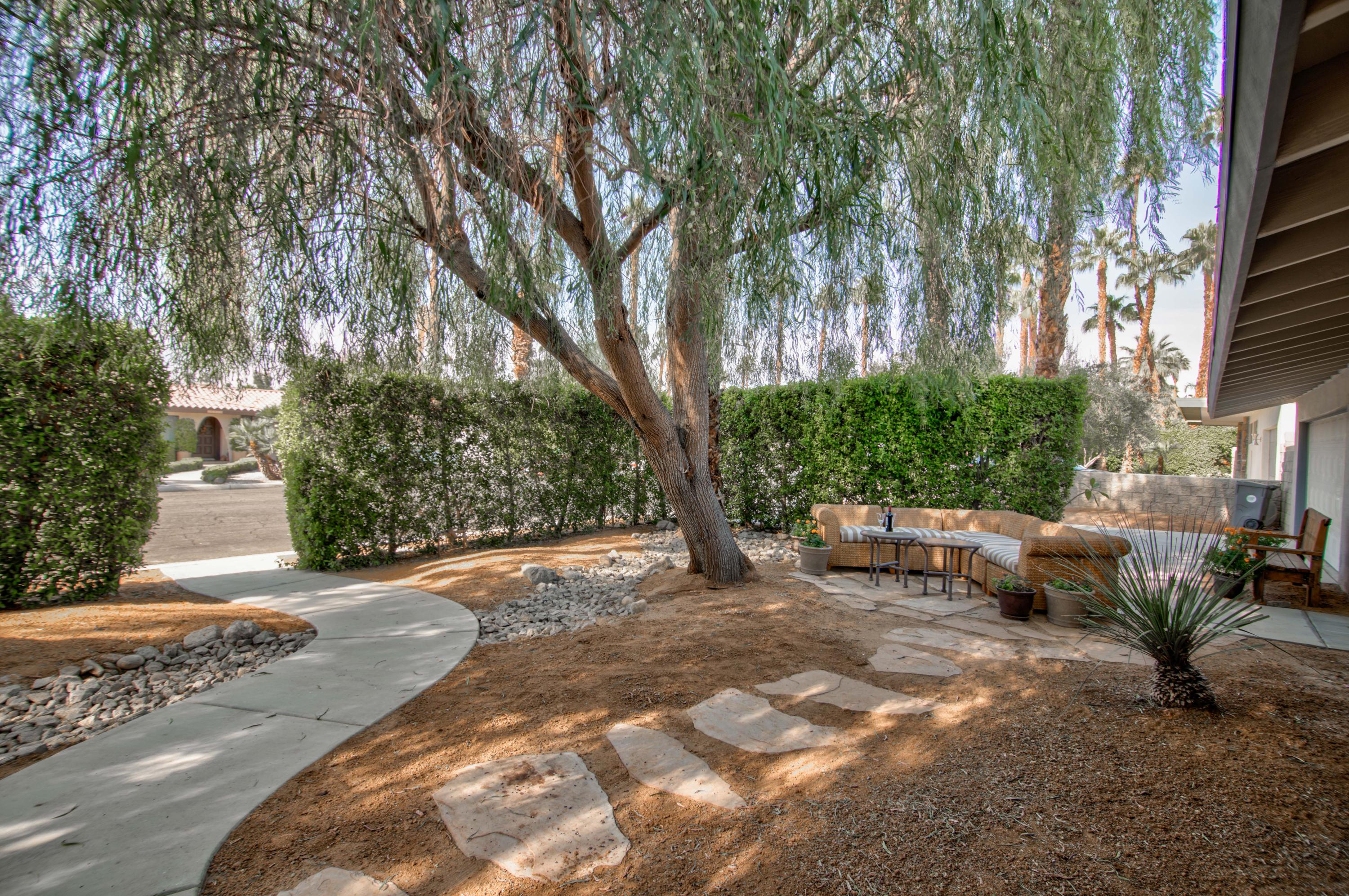 36810 Palmdale Road Rancho Mirage, CA 92270 - Photo 14 of 41 25