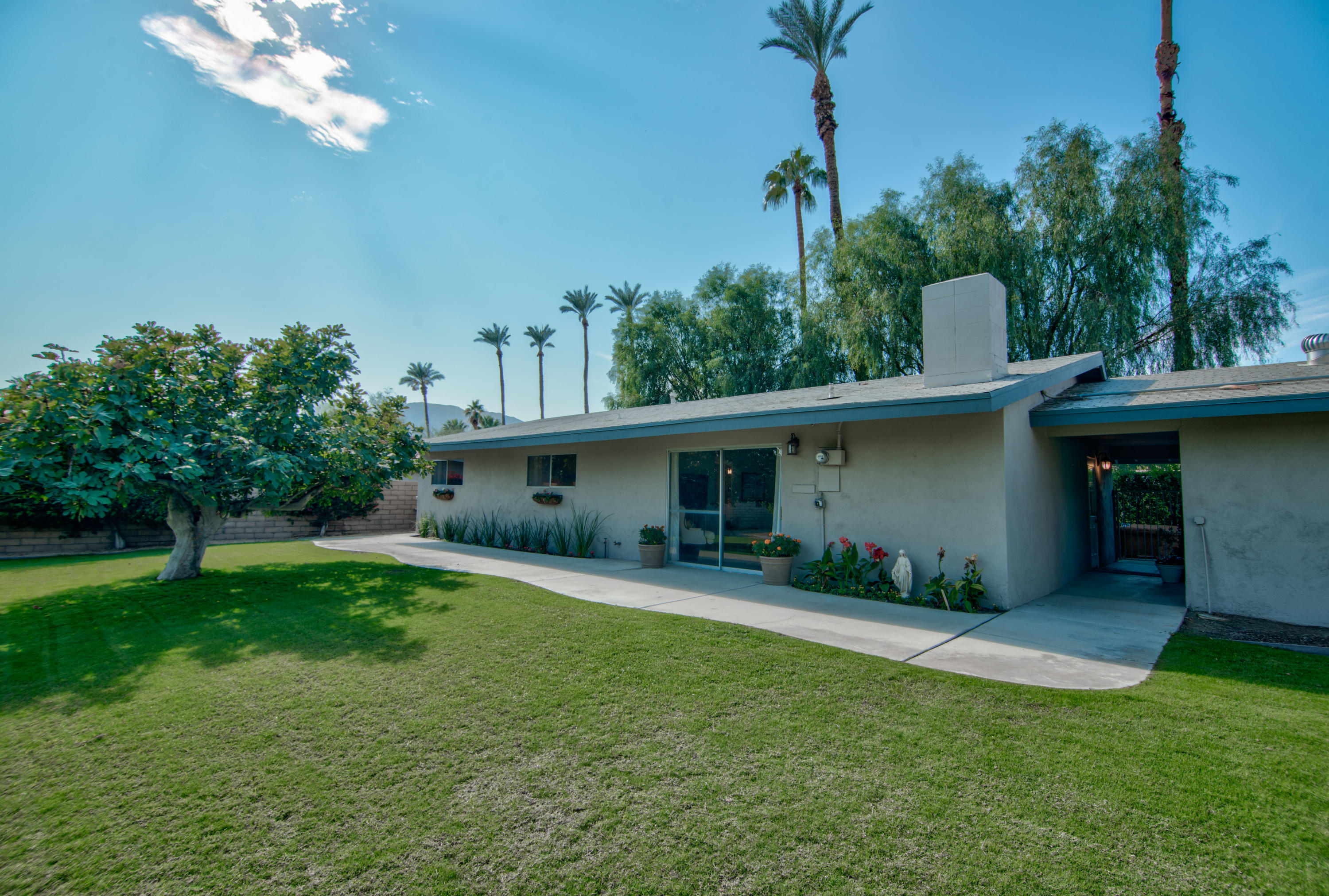 36810 Palmdale Road Rancho Mirage, CA 92270 - Photo 26 of 41 14