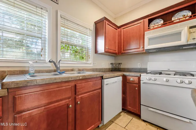 $293,900 | 406 South Nicholson Avenue, Long Beach, MS 39560