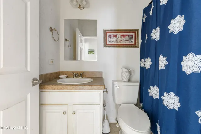 $293,900 | 406 South Nicholson Avenue, Long Beach, MS 39560