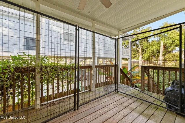 $293,900 | 406 South Nicholson Avenue, Long Beach, MS 39560