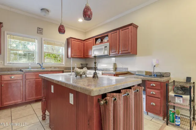 $293,900 | 406 South Nicholson Avenue, Long Beach, MS 39560