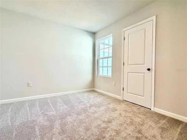 $1,800 | 1188 Port Blue Way, Lady Lake, FL 32159