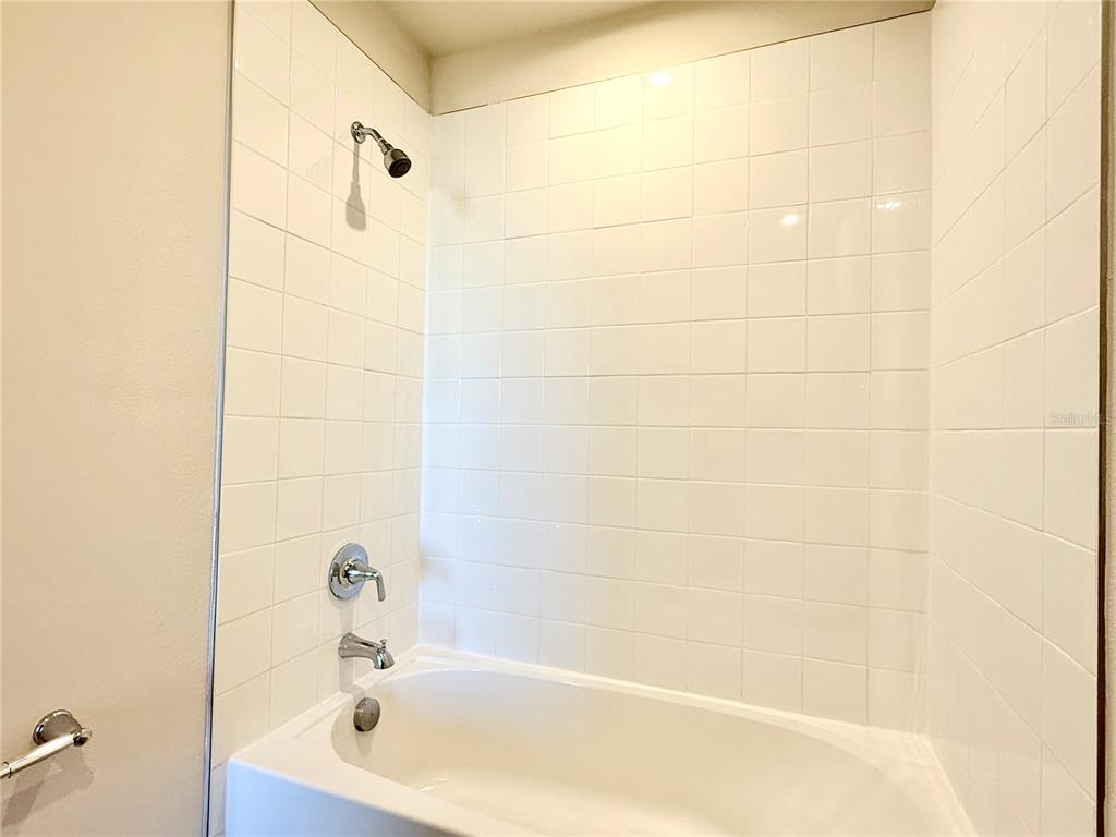 1188 Port Blue Way Lady Lake, FL 32159 - Photo 20 of 34