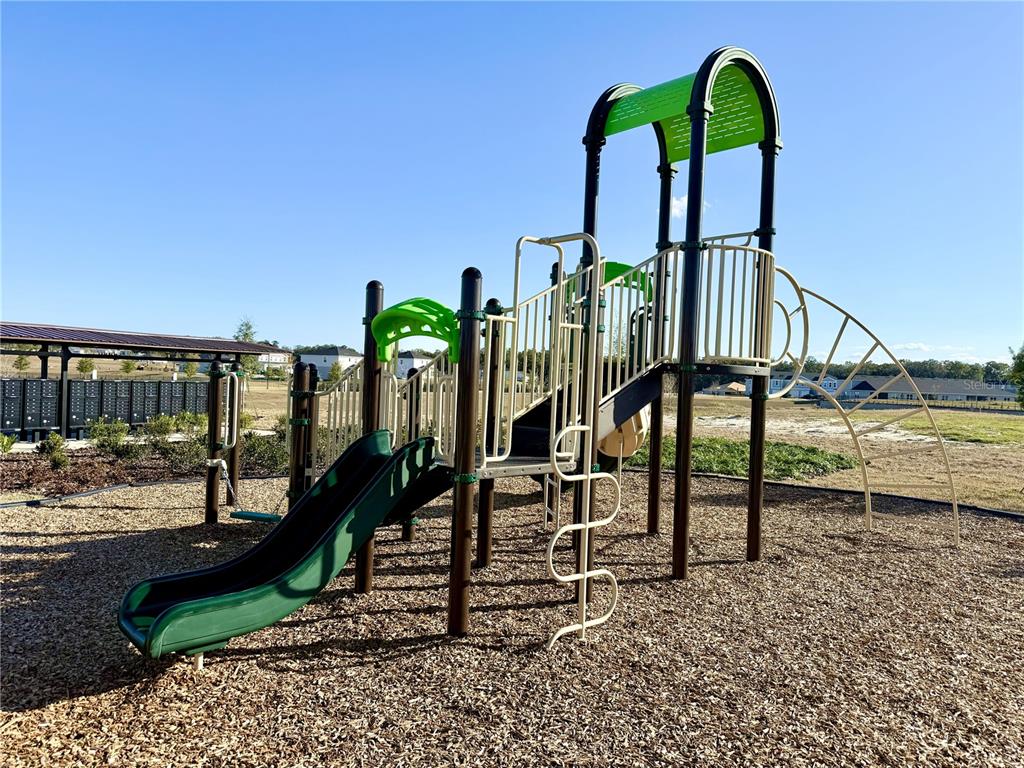 1188 Port Blue Way Lady Lake, FL 32159 - Photo 33 of 34