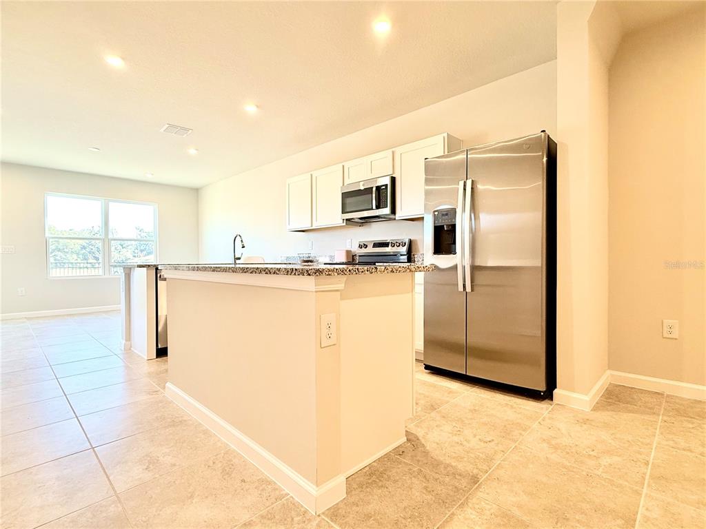 1188 Port Blue Way Lady Lake, FL 32159 - Photo 6 of 34