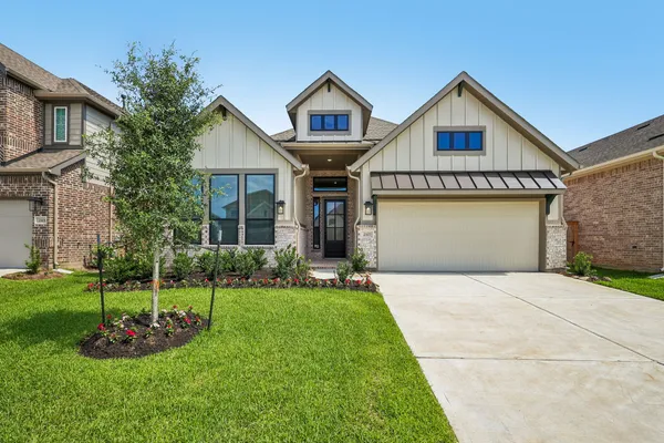 $470,000 | 2327 Garden Arbor Lane, Tomball, TX 77375