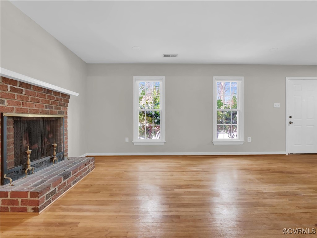 4716 Archduke Road Glen Allen, VA 23060 - Photo 12 of 33 living room with plenty of natural light, light w